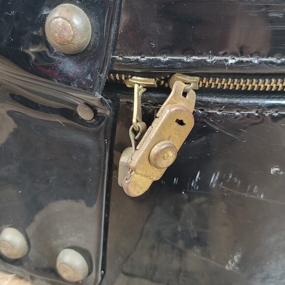 John Robert Powers Model Agency Round Suitcase Luggage Makeup Travel Bag Hat Box - Picture 10 of 16